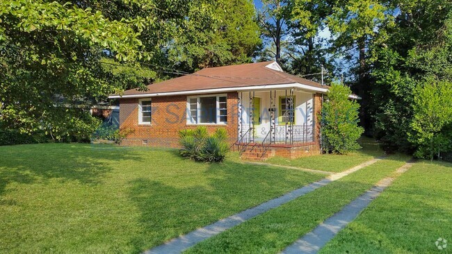 Building Photo - Charming 3 Bedroom Macon Home - Move in by...