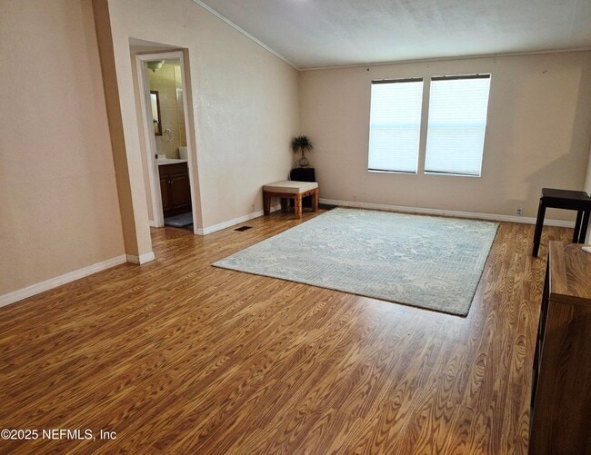 Photo - 323 Keown Ave