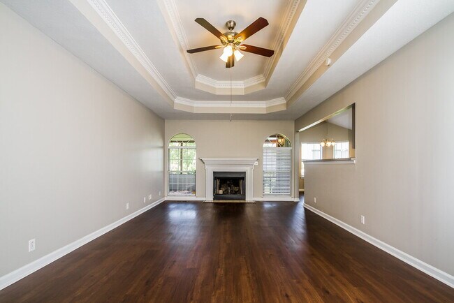 Photo - 1502 Amberwood Cir