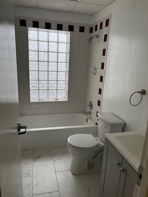 Photo - 1616 7th St NW Unit 204