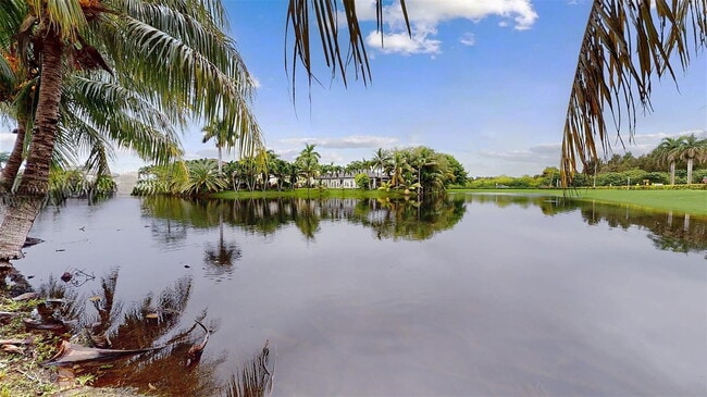 Photo - 5622 SW 165th Ct