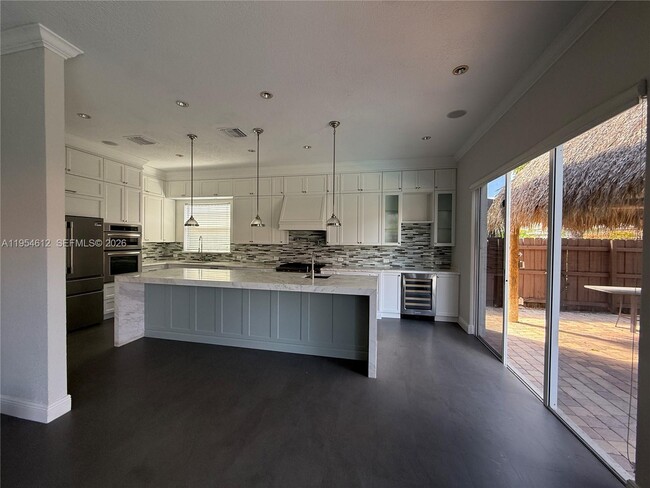 Photo - 8835 NW 168th St