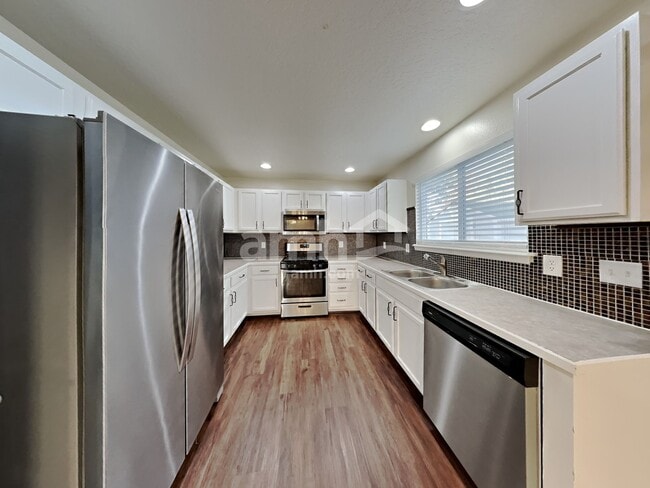 Photo - 372 W Wood Owl Dr