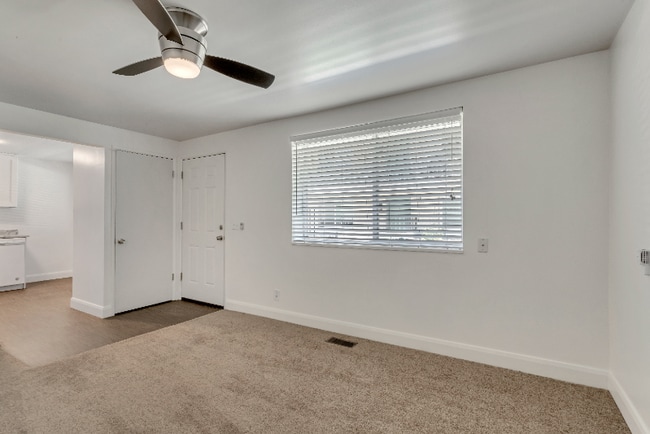 Photo - 2115 E 3300 S Unidad Apt C