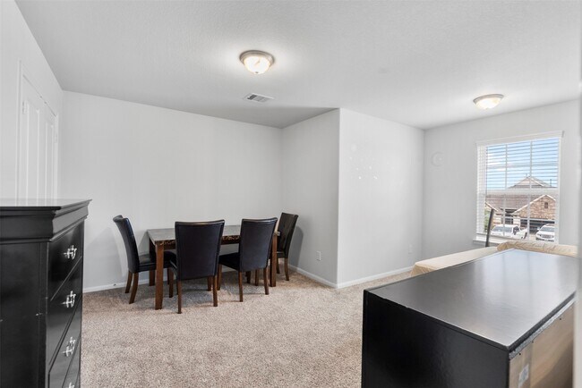 Photo - 2405 Bayrose Dr