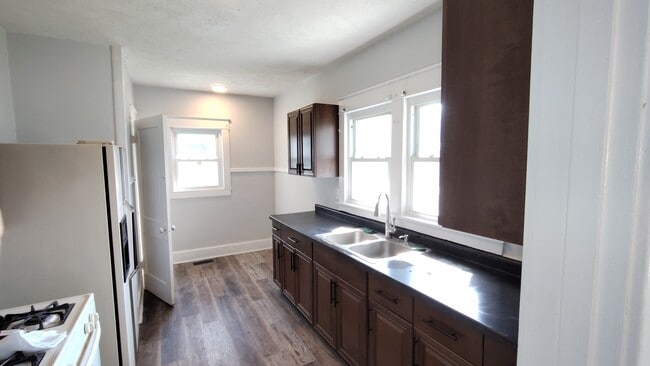 Photo - 941 E Richmond St