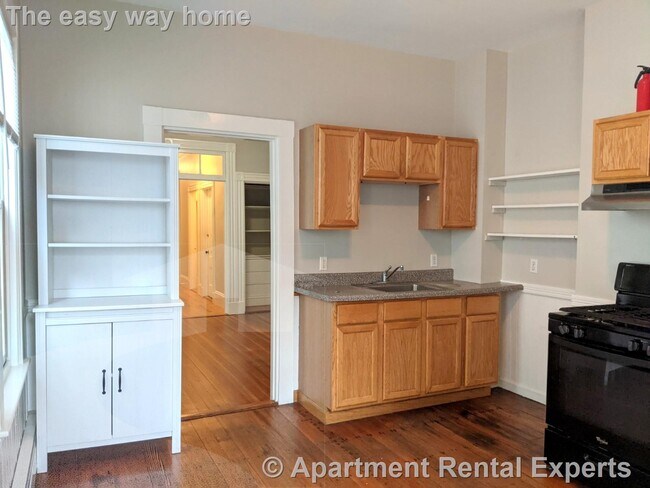 Photo - 18 Park Ave Unit 1