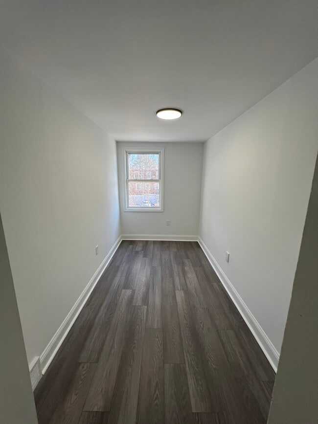 Photo - 363 W 22nd St