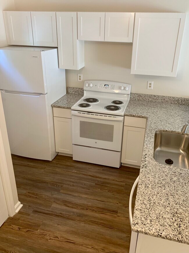 Photo - 2906 Old Mill Stream Ct