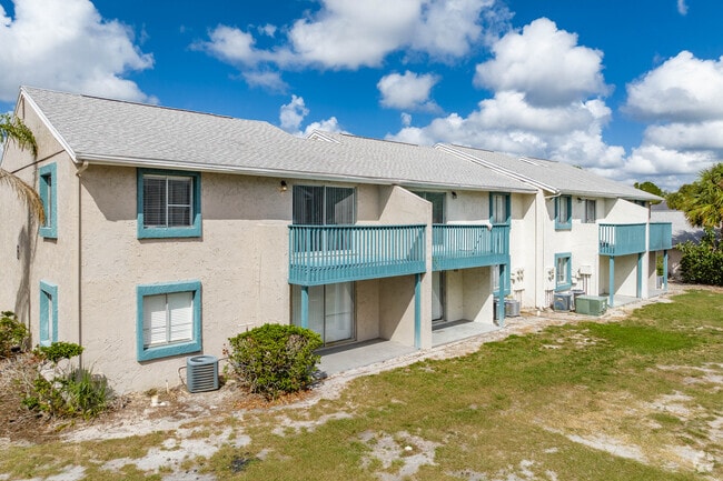 2902 Sycamore Ct Tampa, FL