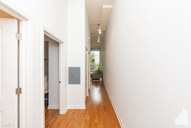 1 br, 1 bath Condo - 4131 W Belmont Ave - 1 br, 1 bath Condo - 4131 W Belmont Ave