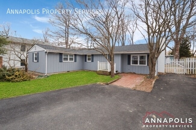 Building Photo - 1066 Broadview Dr