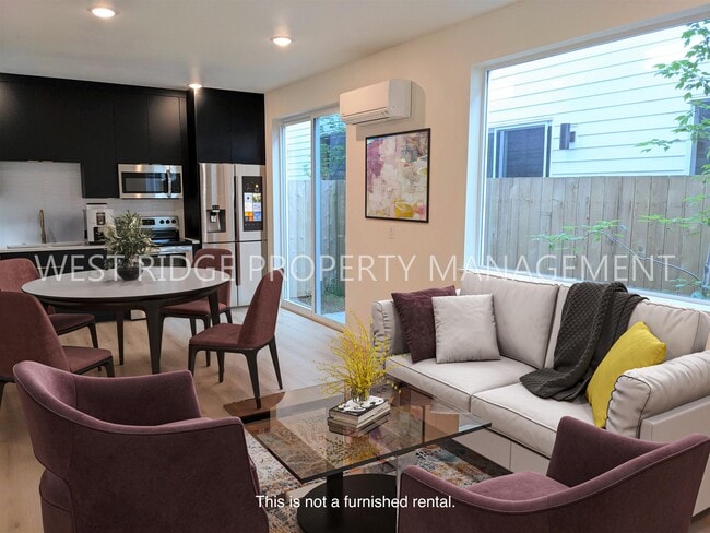 Photo - 12073 SE Oak St