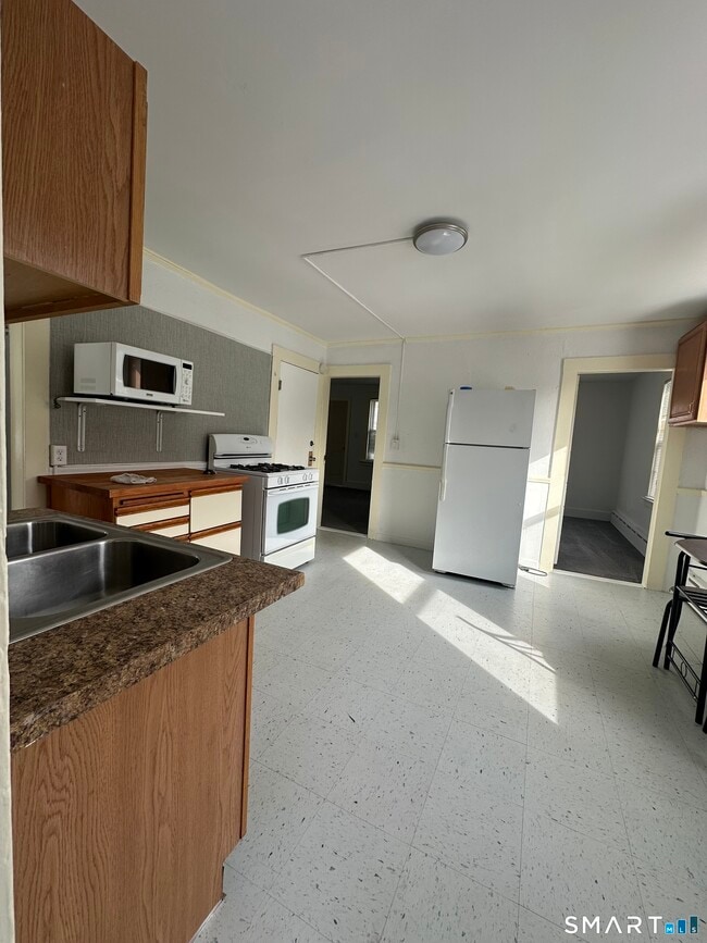 Photo - 28 George St Unit 2