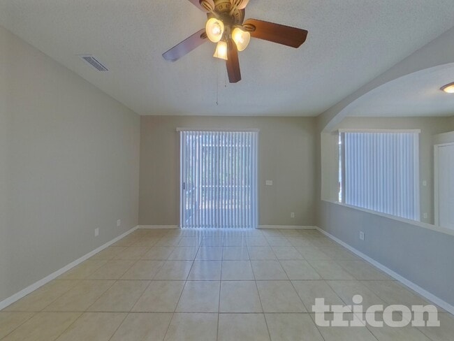 Photo - 10314 Goldenbrook Way