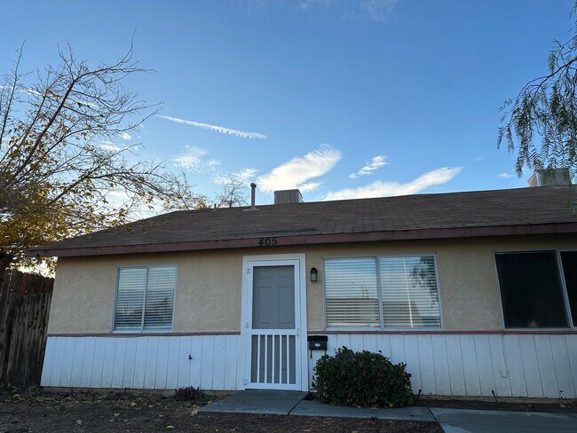 405 S 6th St -- West Valley Real Estate - 405 S 6th St -- West Valley Real Estate House