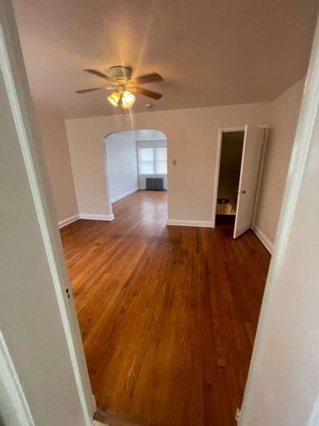 Photo - Recently Renovated Three Bed One And A Half Bath Ready For A New Tenant!