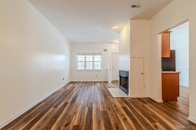 Photo - 39696 Rockcrest Ln