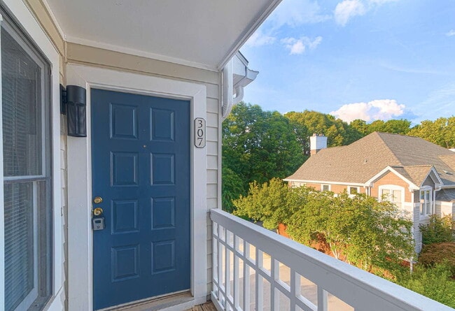 Photo - Chic & Cozy Condo in the heart of Raleigh! Unidad 307