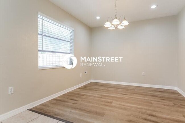 Photo - 3 Bedroom Pet-Friendly Home in VENICE, FL with Main Street Renewal