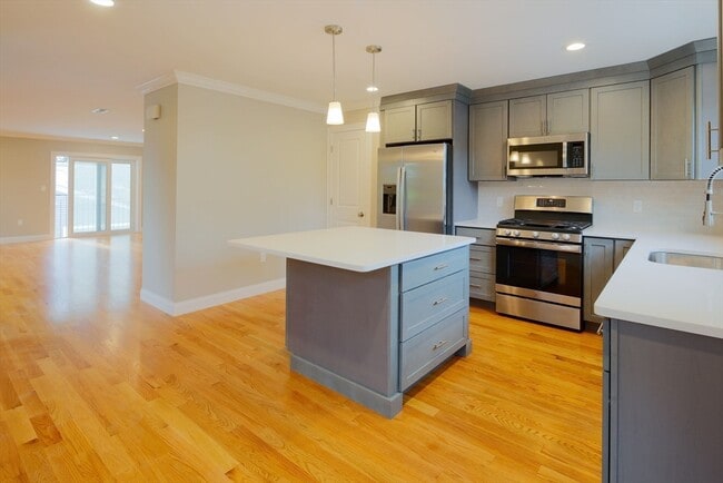 Photo - 63 Bacon St
