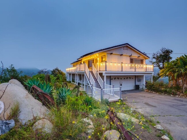 3 Bedroom Single Family Home in Escondido - 3 Bedroom Single Family Home in Escondido