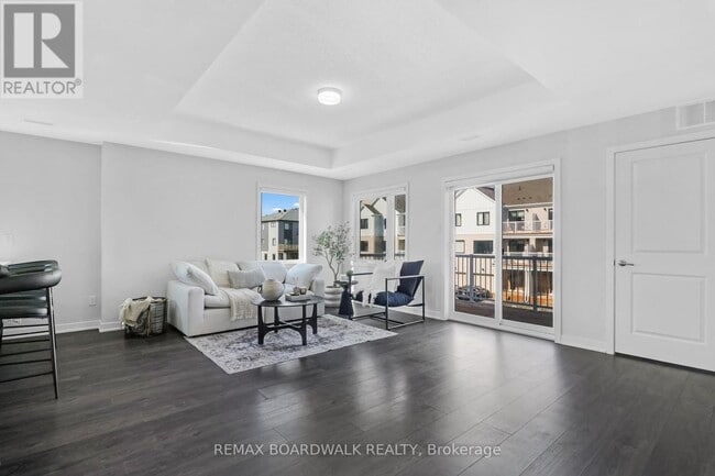 Photo - 210 Verulam St