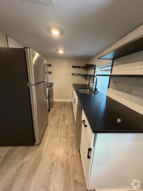Building Photo - Beautiful Ground Level 2 Bedroom in Lakewo... Unit B Rental