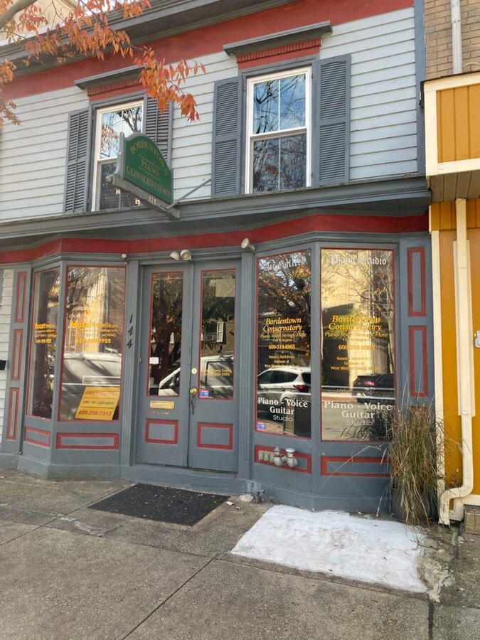 Photo - 144 Farnsworth Ave Unit Apt. 1