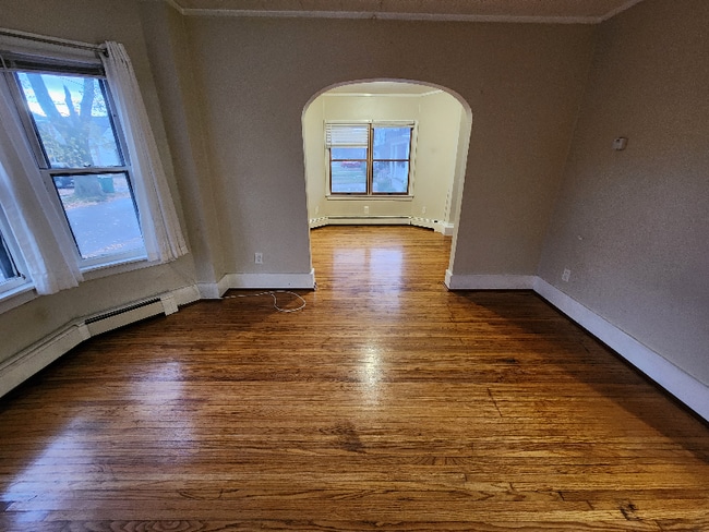 Building Photo - 123 McKinley Pkwy Rental