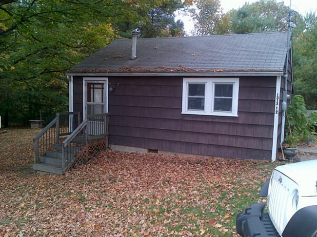 1313.5 E Matlock Rd