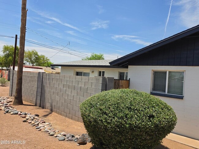 Photo - 1309 W 14th St