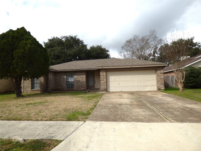 Building Photo - 1242 Park Ln