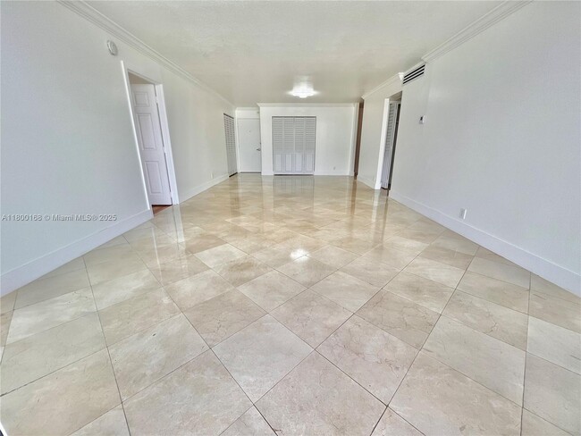 Photo - 6770 Indian Creek Dr