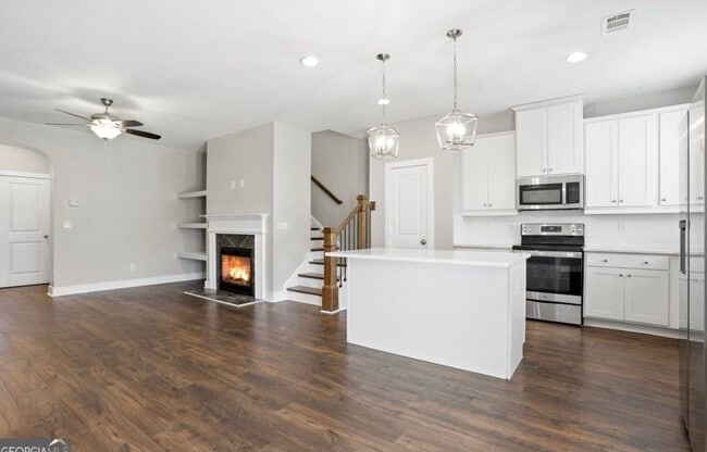 Photo - 6449 Scudders Dr