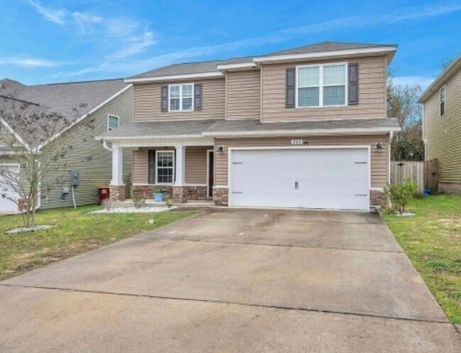 Building Photo - 448 Eisenhower Dr Rental
