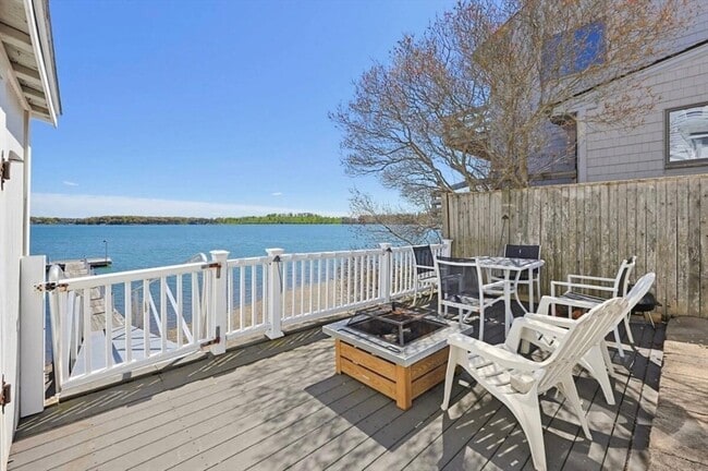 Photo - 57 Edgewater Rd
