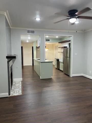 Photo - 142 2nd St