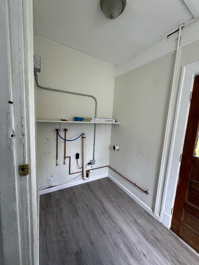 Photo - 1209 Grove St