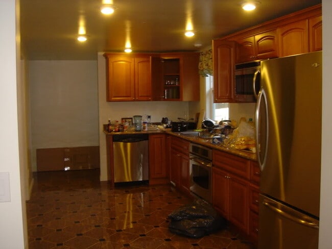 kitchen - 908 23rd Ave