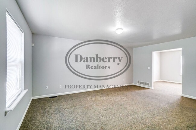 Photo - 3571 Turret Green Dr Unidad 1