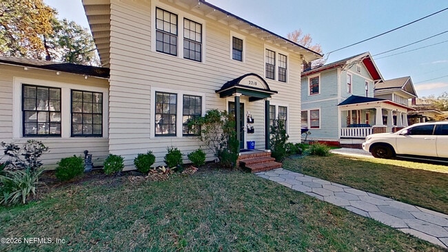 Photo - 2210 Myra St Unit 1