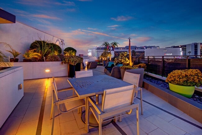 Magical Twilight: Fiona Rooftop Deck