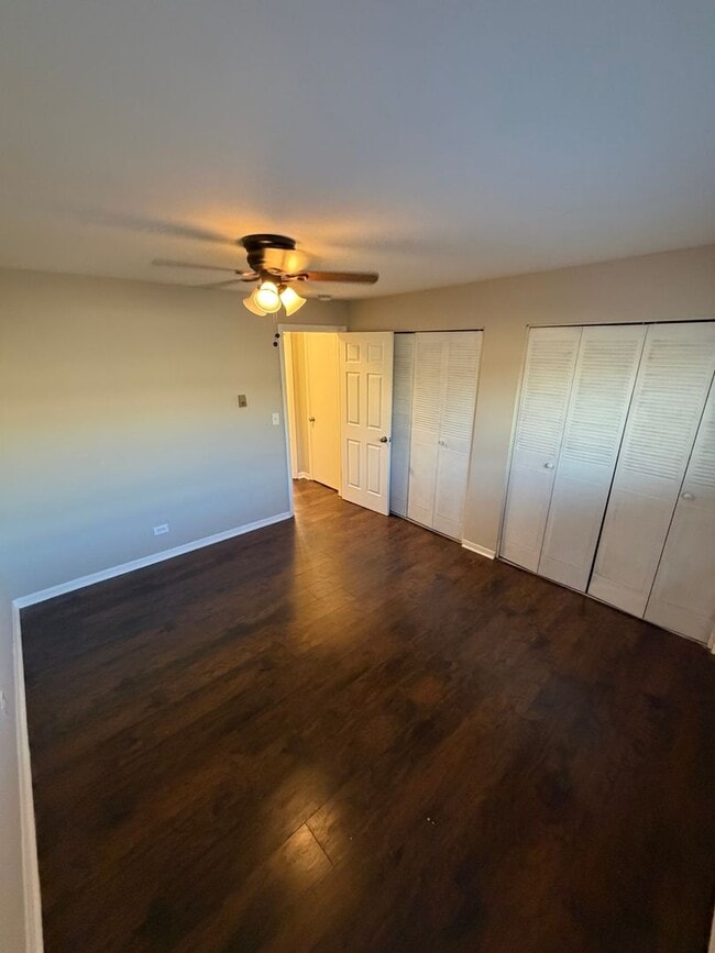 Photo - 1 Bed One Bath in DOWNTOWN Forest Park!!!