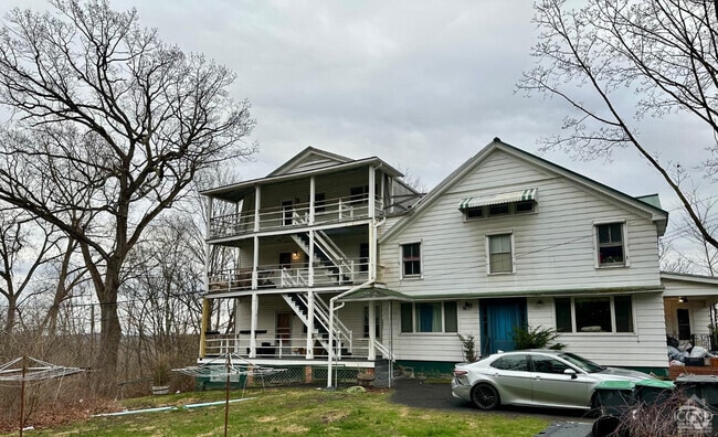 Building Photo - 6140 NY-9G Rental