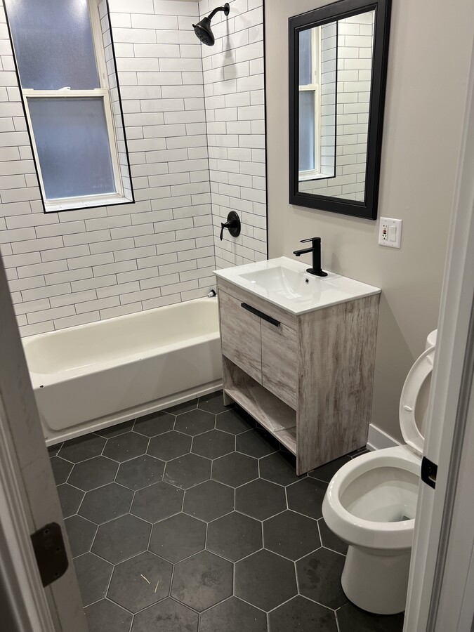 Photo - 1428 S Central Park Ave Unit 2