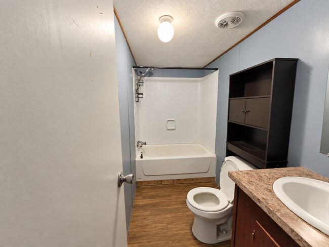 102 Bakersby Ct