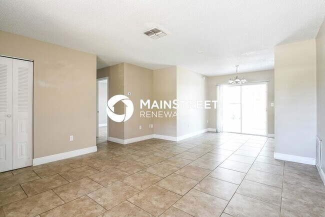 Photo - 3 Bedroom Pet-Friendly Home in Port Richey, FL with Main Street Renewal