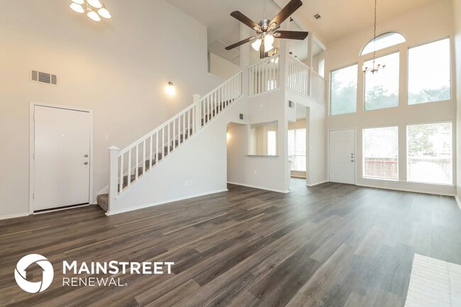 Photo - 204 Parkway Ct