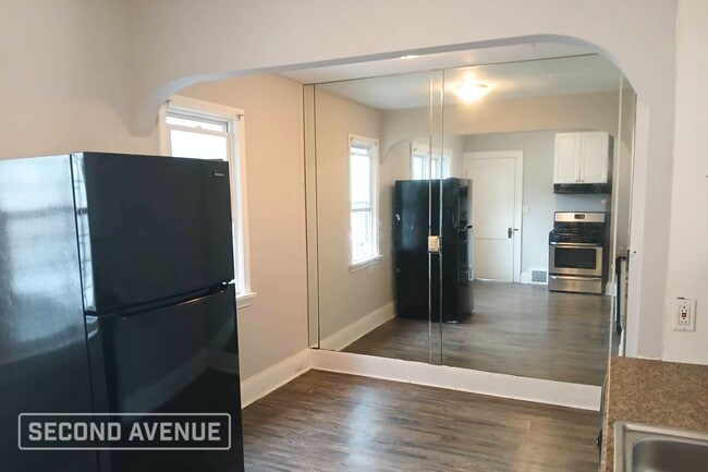 Photo - 11512 Harvey Ave